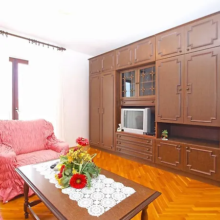 Dusanka 1300 * Fažana