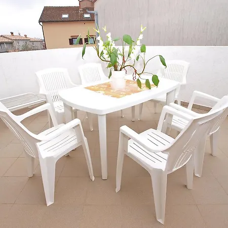Apartament Dusanka 1300 *